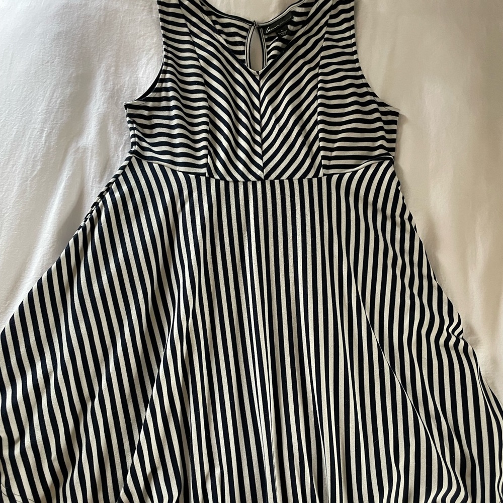 Lane Bryant dress. Size 18. Sight pilling.